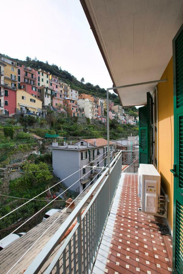 Willy'S Apartment Manarola Exterior foto